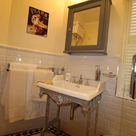 The Post House كينسالي