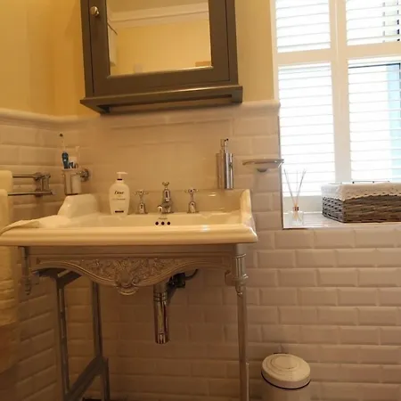 Apartament The Post House