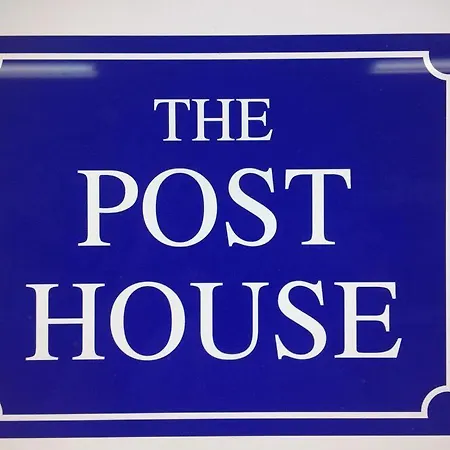 The Post House Apartment *